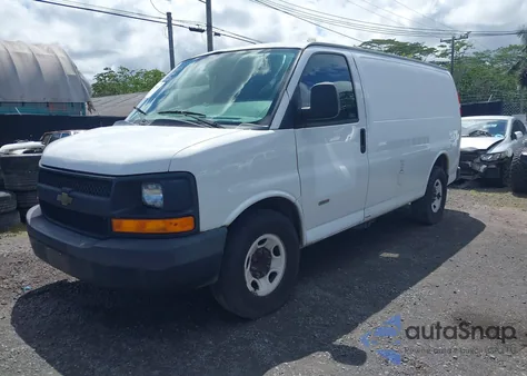 2017 Chevrolet Express 2500 Work Van из США, поврежденный, VIN 1GCWGAF11H1306237